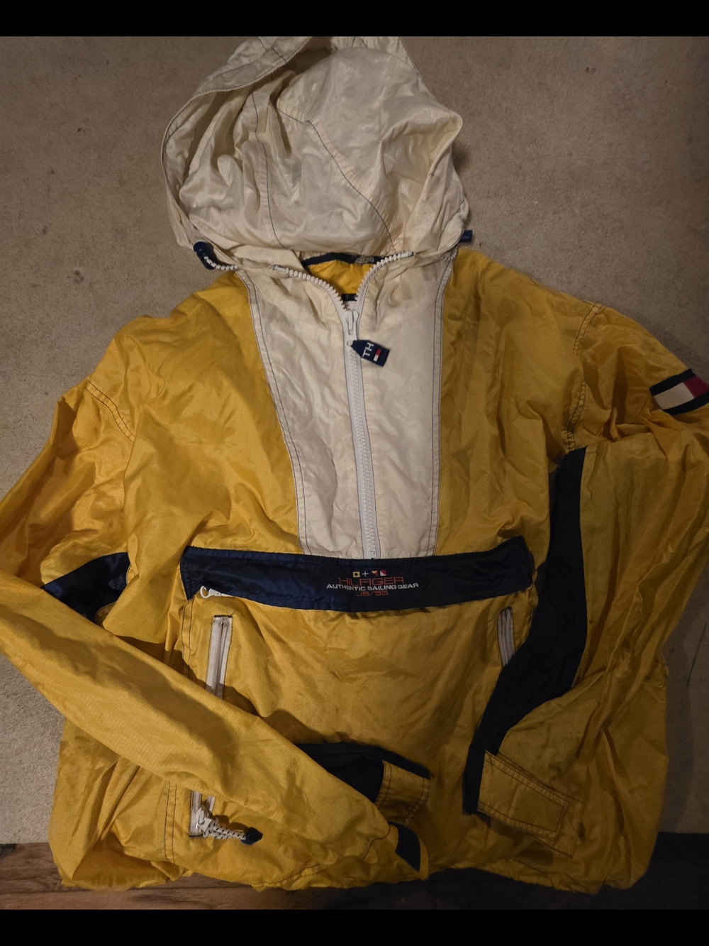 Vintage Tommy Hilfiger Mens Sz XL 90s Authentic sailing gear Yellow Blue White